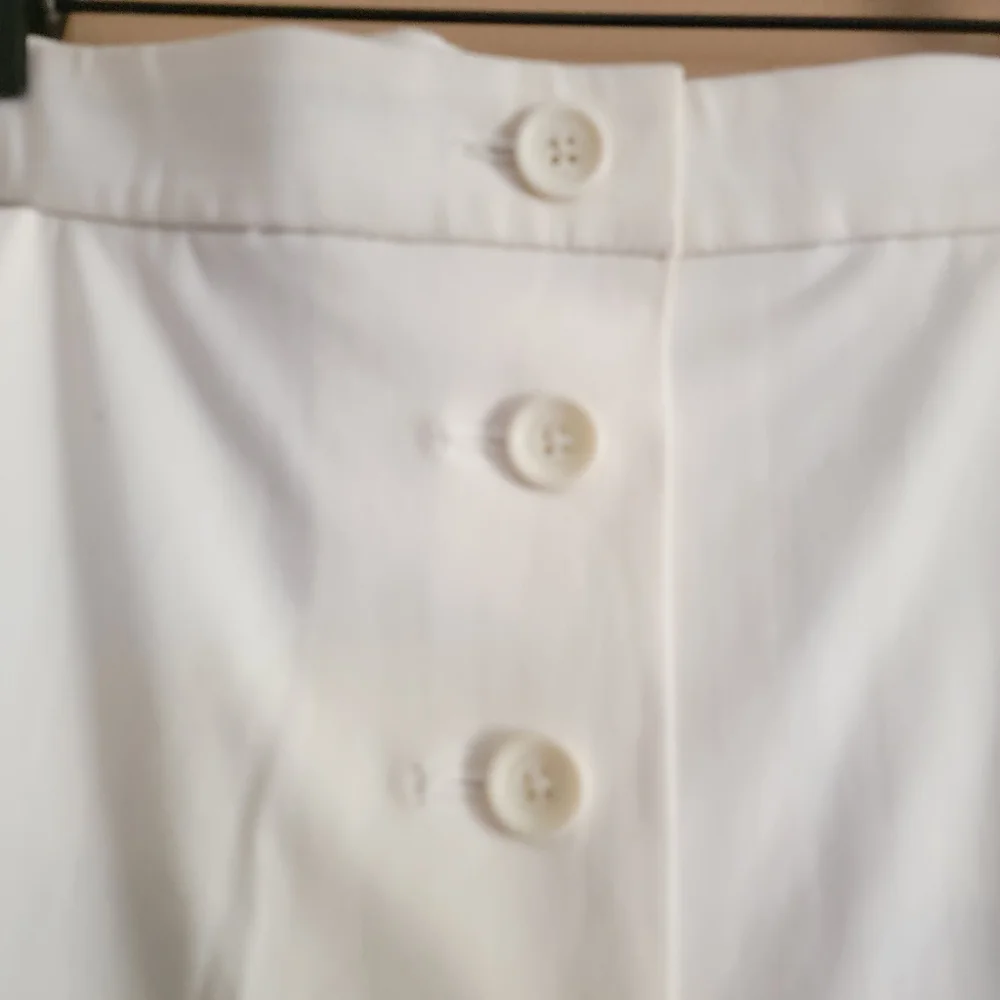 EXPRESS | Editor Cream buttoned mini skirt Size 10